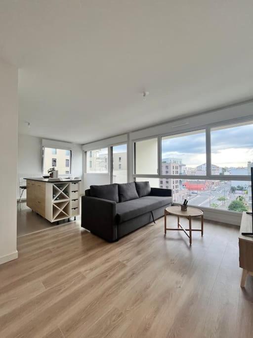 Superbe Appartement Neuf Dans Residence Familiale Aux Portes De Paris Avec Parking Ivry-sur-Seine Exterior foto